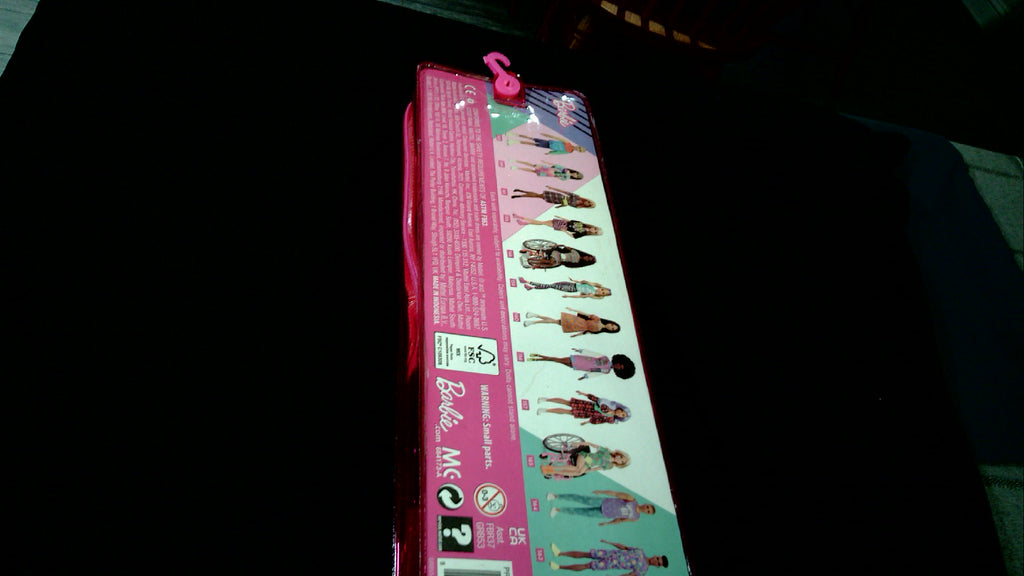(2004) Cali Girl "Lea" Barbie - Scented