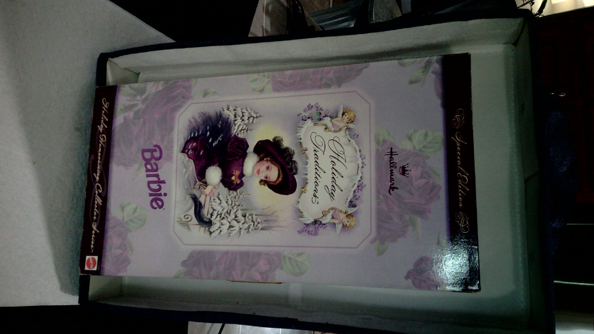 Vintage Barbie doll 1996 Hallmark Special Edition 1st doll in Holiday Homecoming Collector Series