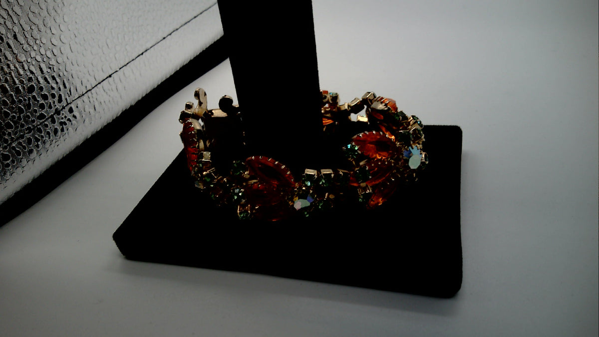Vintage Juliana 5- Link Bracelet Stone Color Orange, Green and AB size 6.25 wt. 37.93 oz